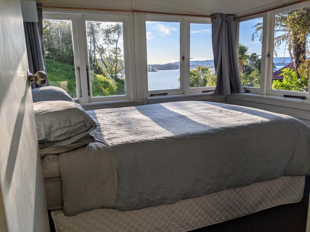Cox Bay Cottage ラグラン エクステリア 写真
